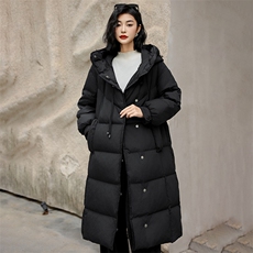现货现货现货24冬季新款90白鸭绒长款直筒型羽绒服，女装羽绒服，阳光伊恋