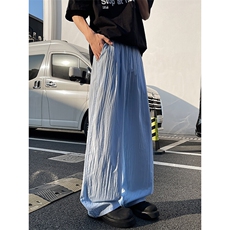 浅蓝色