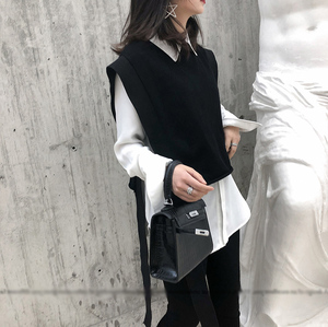 设计感飘带针织马甲背心女宽松短款叠穿衬衫羊毛无袖毛衣坎肩外搭图片