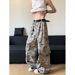 得物品质秋款男迷彩工装裤大口袋弯刀宽松休闲长裤H6095 P65图片