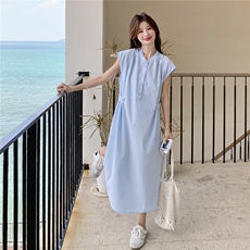 浅蓝色无袖衬衫连衣裙女2025夏季新款法式温柔风宽松减龄气质长裙，女装连衣裙，维壹