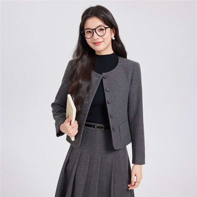 2025秋冬新款气质加厚保暖毛呢圆领小个子短外套百褶裙两件套女,女装套装/套裙,苗苗