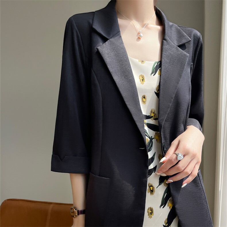 薄款白色西装外套女宽松休闲百搭中袖小个子西服短款，女装西装，圣丽羊绒