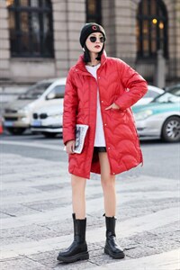 袋口盘扣长款羽绒服,女装羽绒服,依水云阁