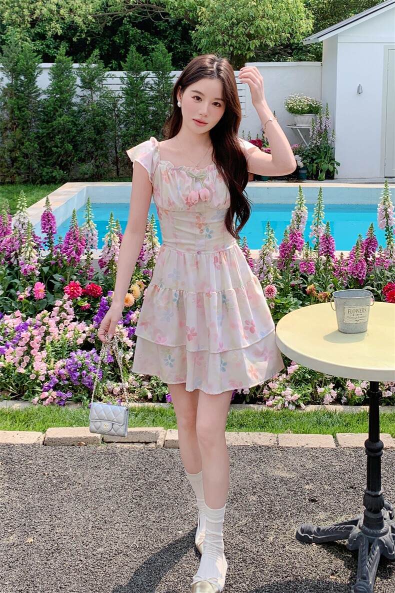 【度假风】温柔甜美显瘦法式碎花连衣裙A229长P125k185短P120K180,女装连衣裙,2D148