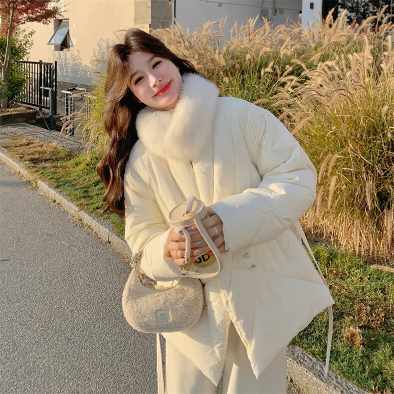 大货！！！主推狐狸毛90绒收腰羽绒服,女装羽绒服,维一诺