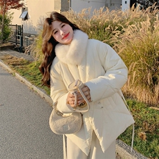 大货！！！主推狐狸毛90绒收腰羽绒服，女装羽绒服，维一诺