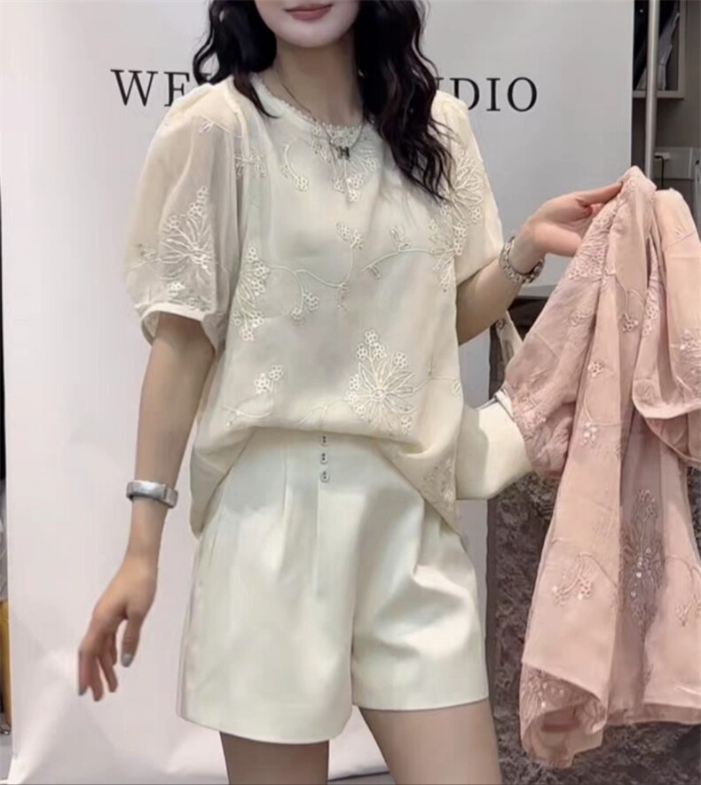 超仙甜美碎花套头衬衫女2025年春夏新款圆领短袖上衣潮,女装衬衫,东正羊绒