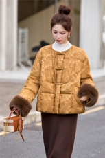 时尚立领羽绒服女2025冬季新款新中式宽松洋气短款90白鸭绒外套，女装羽绒服，姿衣坊