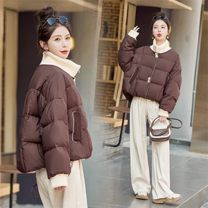 时尚保暖女款白鸭绒短款羽绒服 冬季新款宽松显瘦外套图片