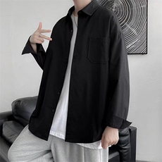 黑色