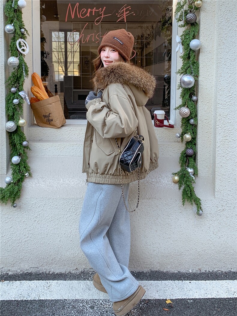 新款冬季大貉子毛领羽绒服女冬季加厚保暖90白鸭绒牛角扣连帽外套,女装羽绒服,艾米莉亚