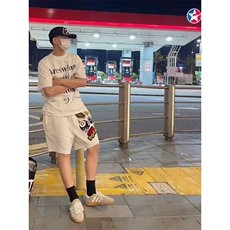 美式高街vibe风裤子植绒刺绣字母勋章短裤男款夏季宽松直筒五分裤，男装牛仔裤，四季星座505