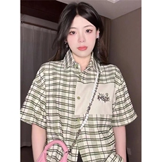 2025夏季新款米绿色格纹短袖衬衫女学生日系清新小个子衬衣开衫潮，男装T恤，星座506A