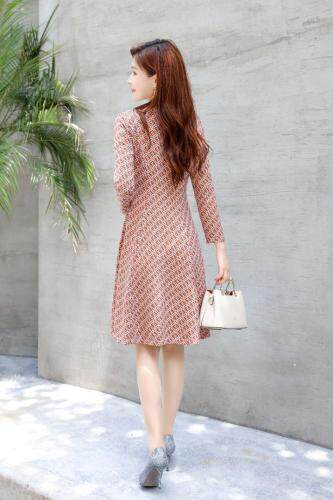 2021秋装新款连衣裙，小衫，半裙一系列隆重上市，女装连衣裙，忆妹儿