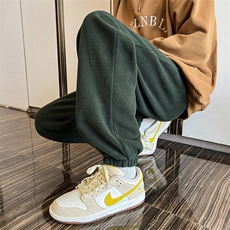 绿色