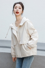 女士休闲短外套春秋2024新款宽松显瘦今年流行小个子风衣夹克上衣，女装短外套，以桐