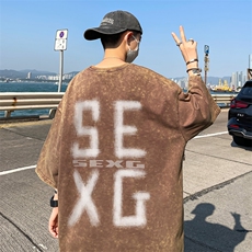 卡其色