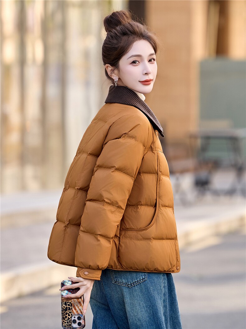 时尚短款羽绒服女2025年冬季新款气质小香风时尚翻领冬装保暖外套,女装羽绒服,拾衣