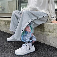 灰色