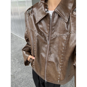 XZ1005-1-TTH00114-批128--设计感短款金属圆珠夹克机车服外套图片