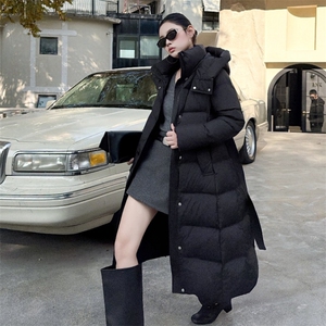 现货过膝羽绒服女加厚2026年冬季新款韩版收腰时尚保暖白鸭绒外套，女装羽绒服，琦鑫阁（原依鑫阁）