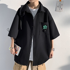 黑色