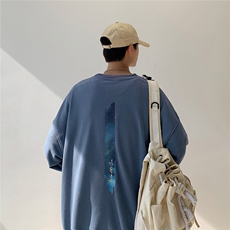 蓝色