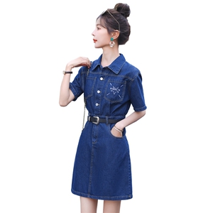 小个子休闲减龄牛仔连衣裙女2026年夏季新款高腰修身显瘦气质短裙图片