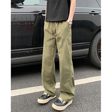 军绿色