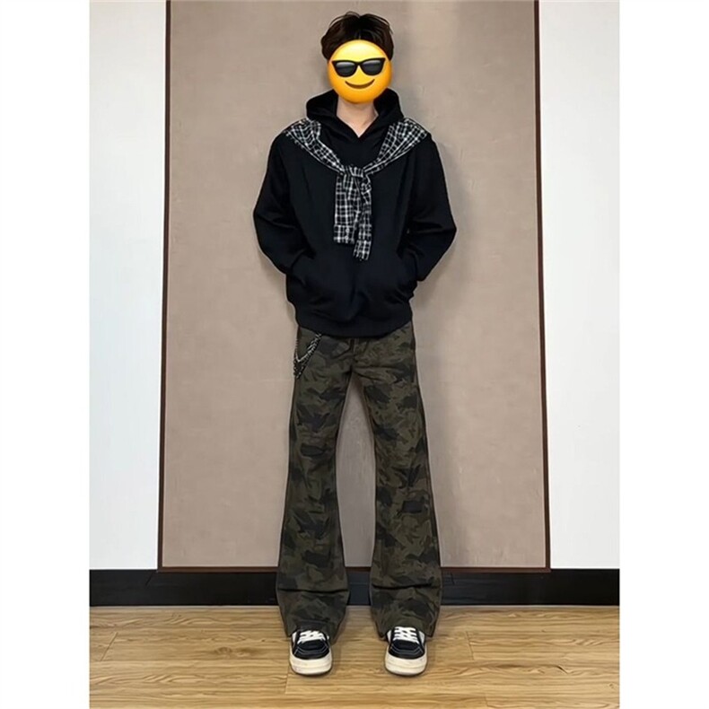 美式复古迷彩牛仔裤男女款春秋水洗高街裤子提档修身微喇工装裤图片
