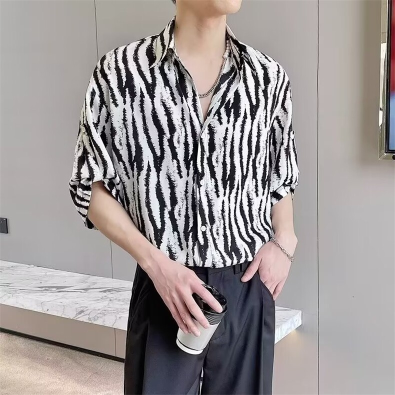 1506/QC650/P34复古衬衫男夏装港风设计感趣味新款男装上衣外穿图片