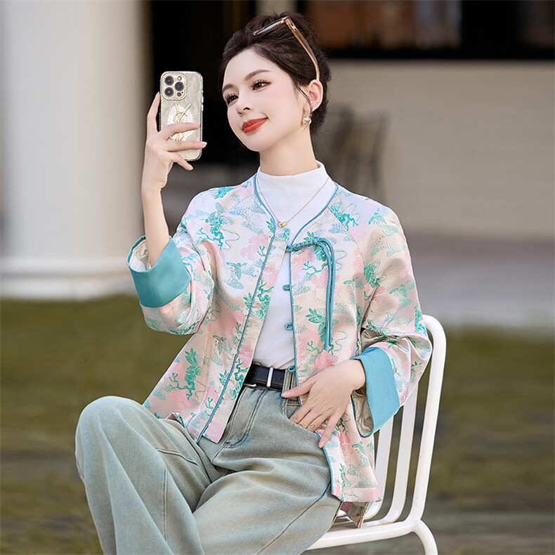 杭州姿依阁新中式国风撞色提花盘扣外套女2025春季新款复古改良唐,女装短外套,曼琳思菲