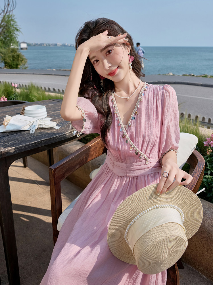 波西米亚珠片拼接V领连衣裙女2025夏季新款气质收腰显瘦度假长裙,女装连衣裙,悦祺