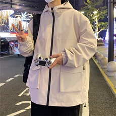 白色