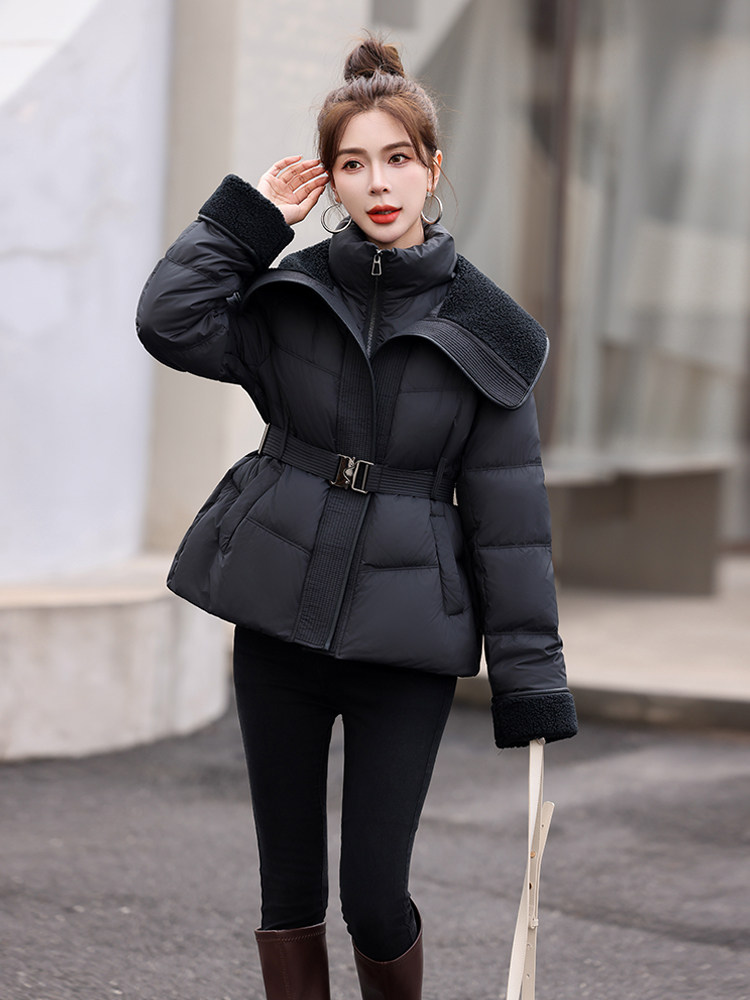 羊羔毛拼接大翻领气质收腰羽绒服女2025冬季小个子显瘦白鸭绒外套,女装羽绒服,一安秀
