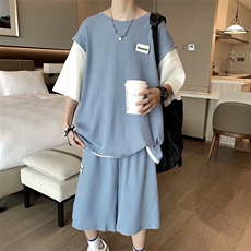 蓝色