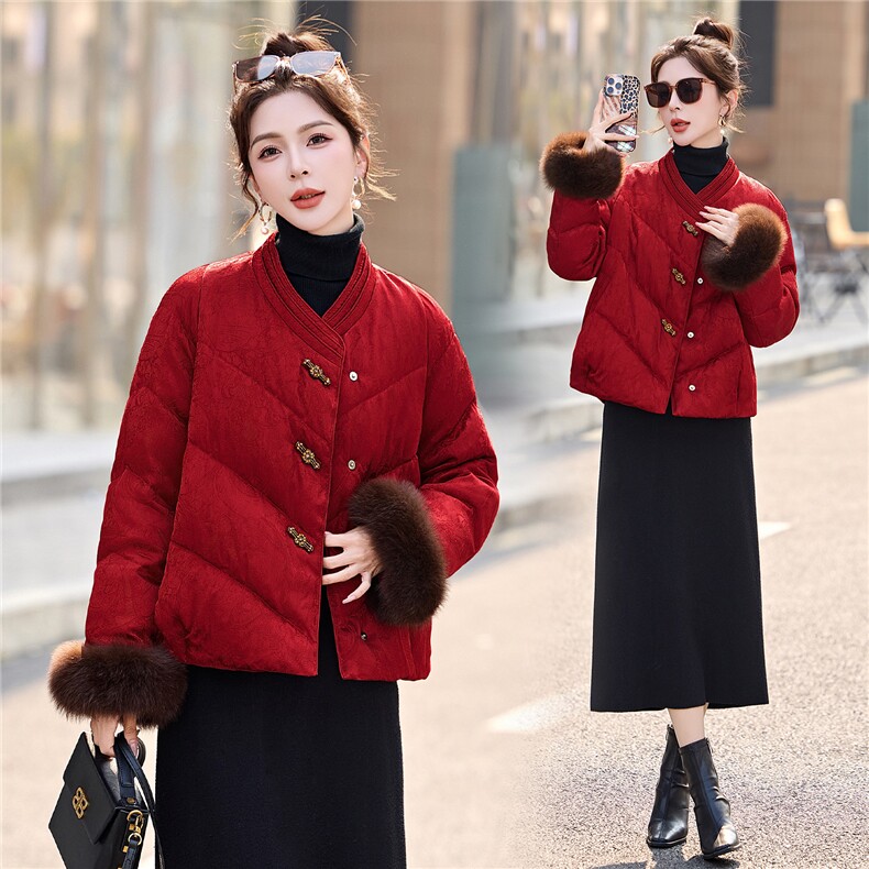 2025年冬季新中式羽绒真狐狸毛短款羽绒服，女装羽绒服，依如秀(原杭风阁)