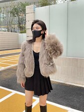 冬季新款珍珠狐狸毛外套，其它，邱小姐