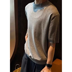 灰色