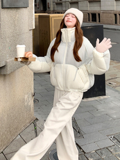 现货！2768款短款泡芙加厚保暖羽绒服面包服外套女，女装羽绒服，衣秀之家