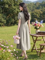 学院风格纹连衣裙女春夏收腰显瘦中长裙格子裙子，女装连衣裙，水衣源