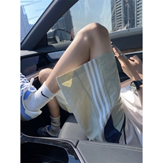绿色