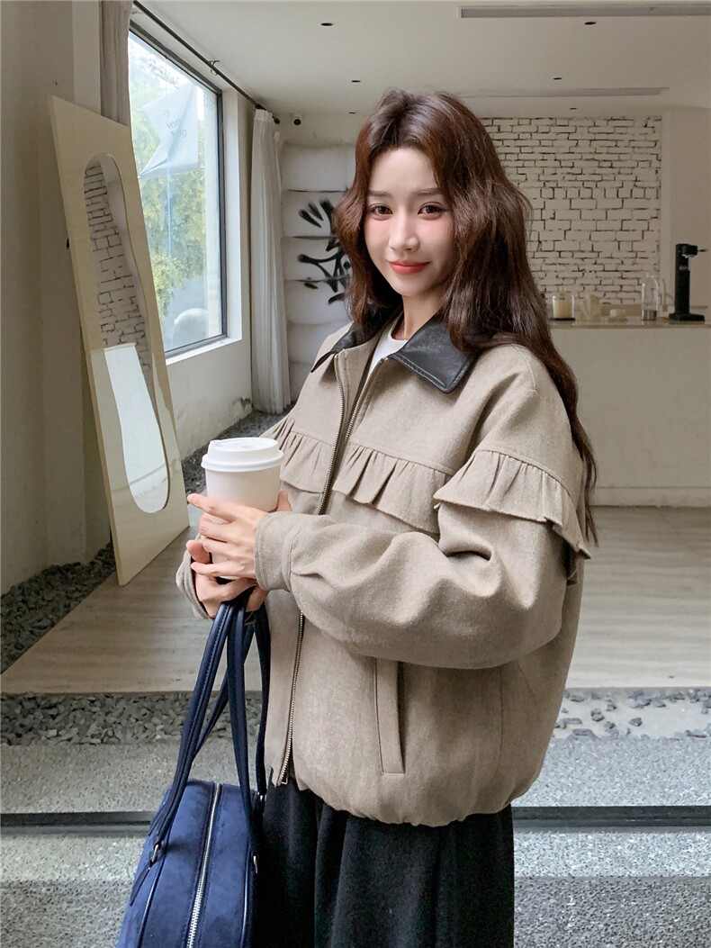 现货新款韩版时尚宽松休闲荷叶边羽绒服90绒外套女减龄白鸭绒上衣,女装派克服,韩然一族