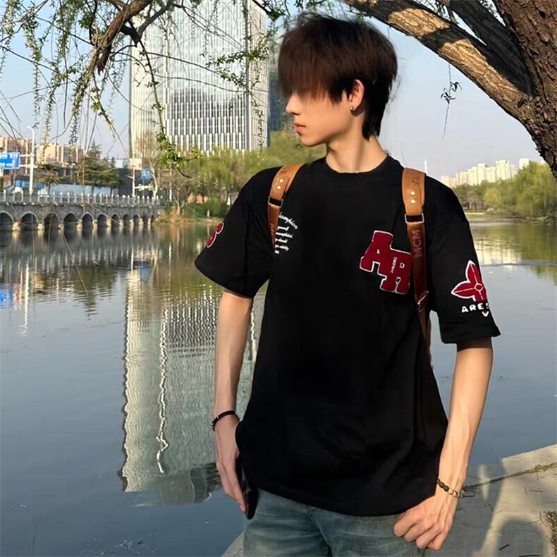 万针全刺绣工艺抖音得物高品质260克重磅纯棉双纱美式高街短袖T恤图片