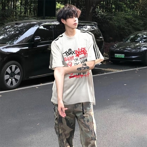 抖音得物高品质二开240克宽松纯棉美式潮牌三条杠织带短袖T恤图片