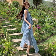 法式复古气质蕾丝吊带连衣裙女夏季新款设计感小众收腰显瘦长裙子，女装连衣裙，浙宝305