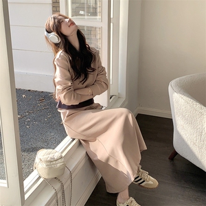 现货--卫衣时尚运动套装裙女春秋2025新款韩系减龄撞色三件套图片