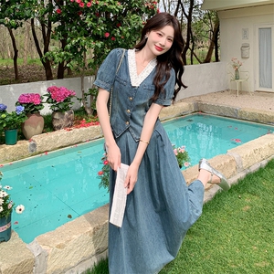 时尚韩系牛仔裙女2025年夏季新款泡泡袖v领上衣半身裙,包铜裙搭配图片