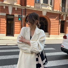 2025年夏季常规中长款长袖纯色时尚百搭双面呢大衣简约大方，女装双面呢大衣，蒙绒特